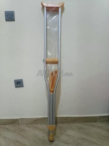 Béquille axillaire en aluminium neuve