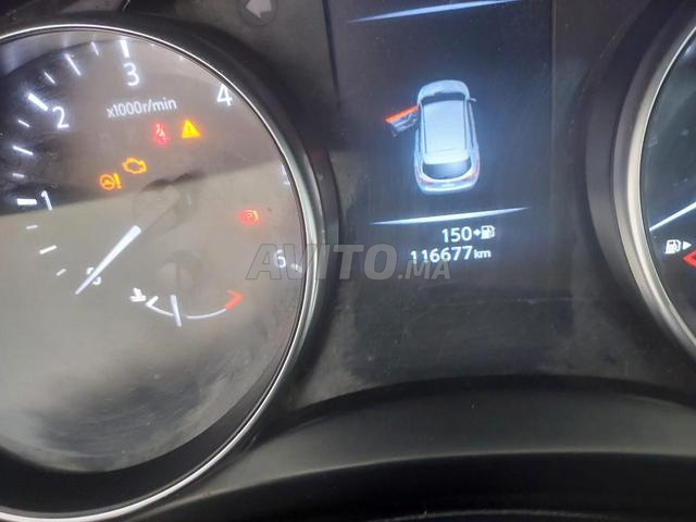 Nissan Qashqai - 2