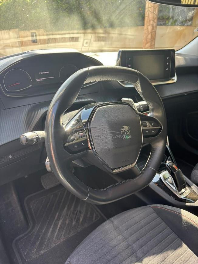 Peugeot 2008 Diesel Automatique 2021 dédouané 2026