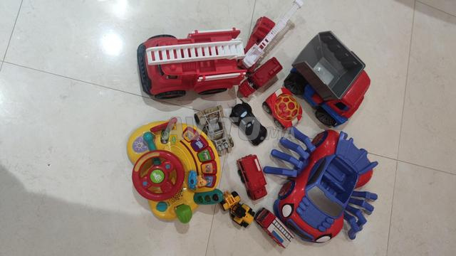 Lot de jouets pour enfants - 2