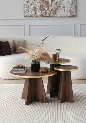 3 petites tables