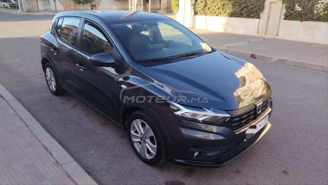 une jolie sandero 