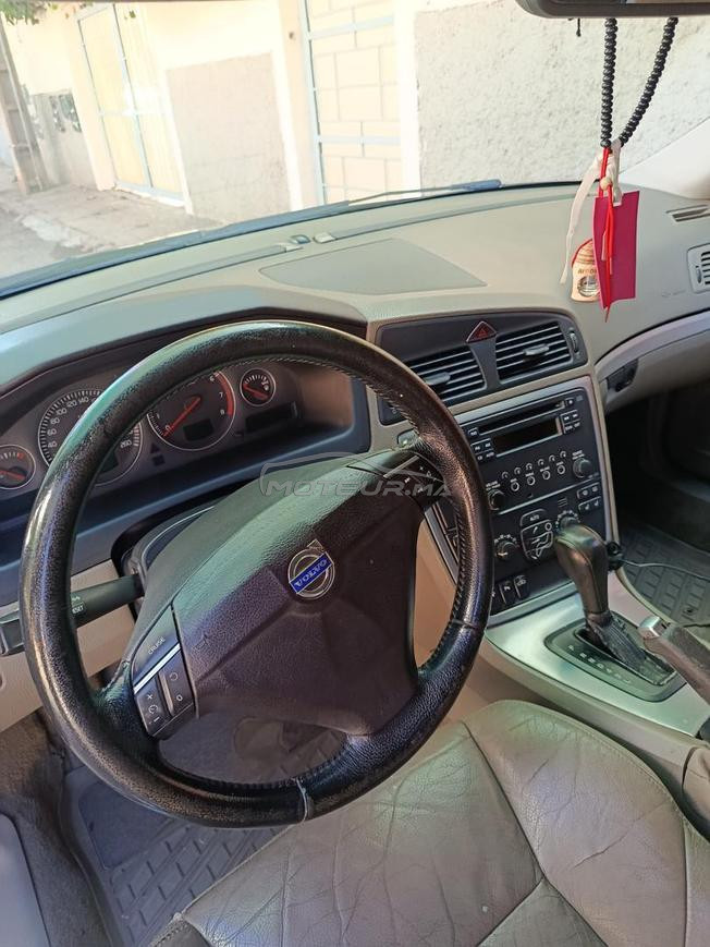 À VENDRE – VOLVO S60 2.0T Turbo 180cv ESSENCE 