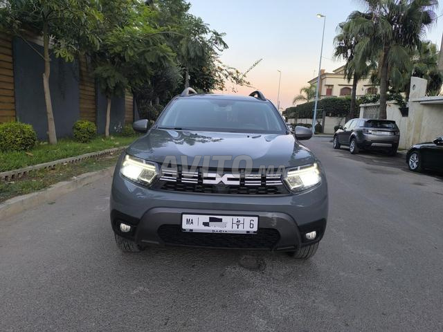 Dacia Duster 2023 première main automatique - 2