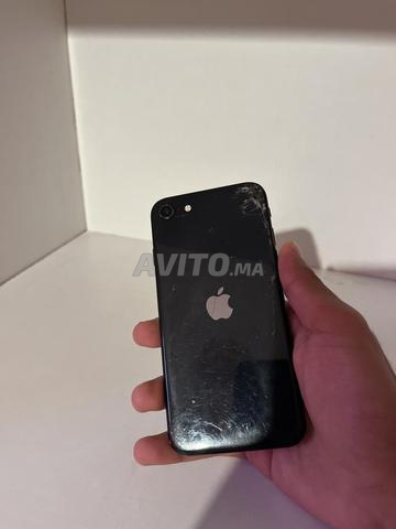 iPhone SE 2020 64 Go Officiel