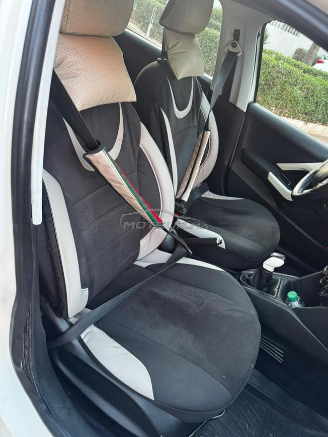 Peugeot 208 diessel 6ch 2018 