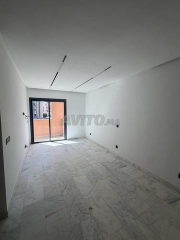 Studio vide 58 m² piscine - Victor Hugo, Guéliz - 2