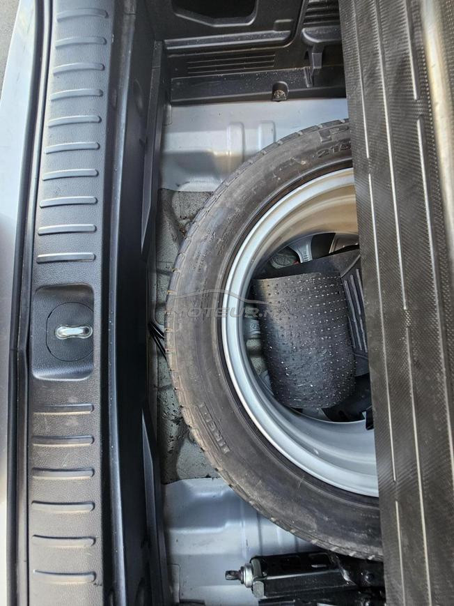 hyundai tucson tonobil mliha kolchi fiha oregenal 