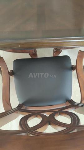 Bonne table, bienvenue à ceux qui la veulent