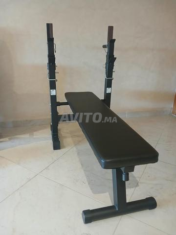 مقعد متعدد الوظائف