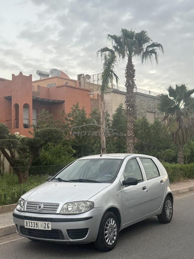 🚗🔥 FIAT PUNTO ESSENCE 2010 للبيع