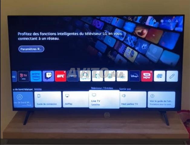 TV SMART LG 65 POUCES UHD 4K LG (comme neuf)