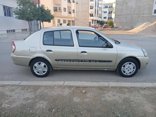 clio en tres bon etat