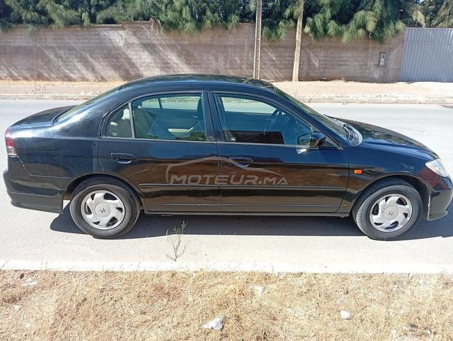 Honda Civic Essence Manuelle 2004 à Ain Aouda