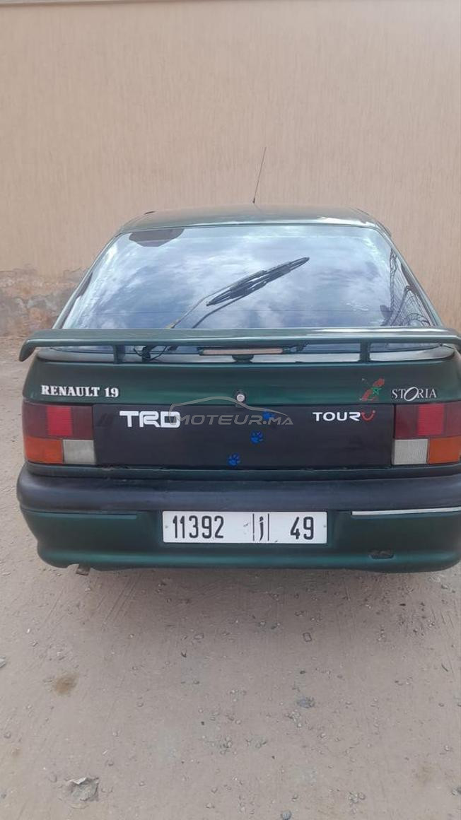 Renault 19 