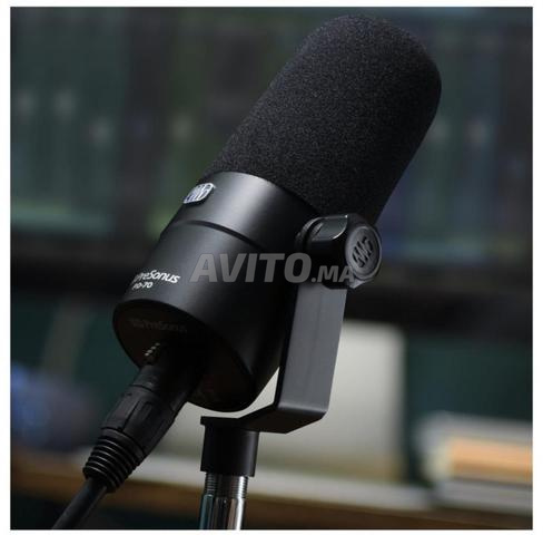 حزمة بودكاست ستوديو PreSonus و 4 ميكروفونات