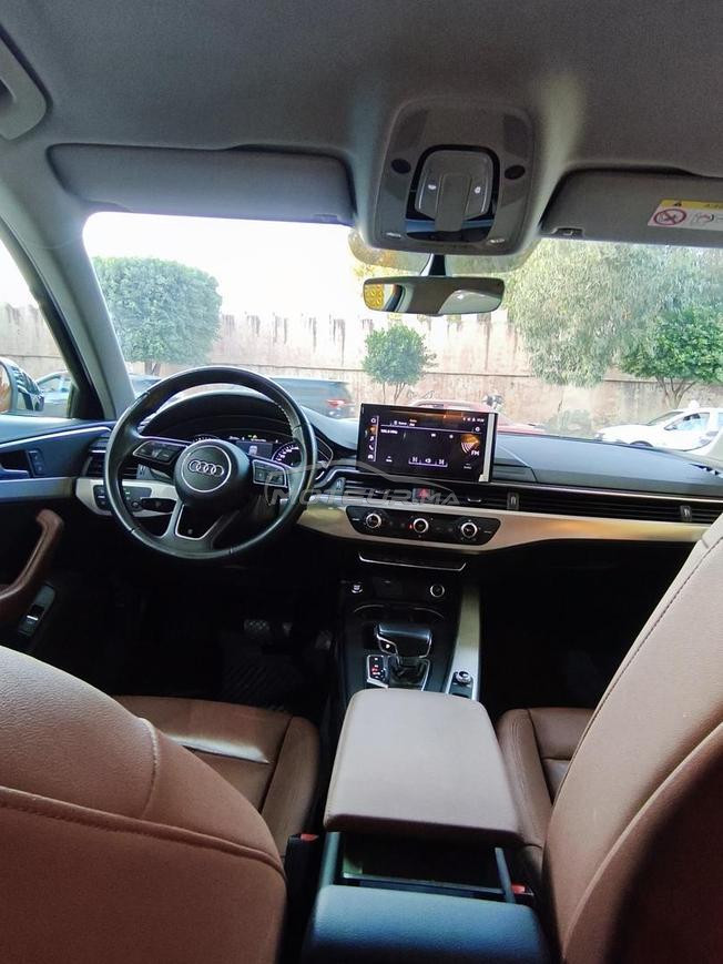 AUDI A4 PREMIÈRE MAIN 53km