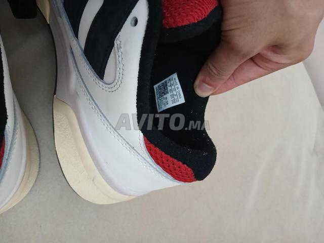 حذاء رياضي أديداس أصلي مقاس 40 41