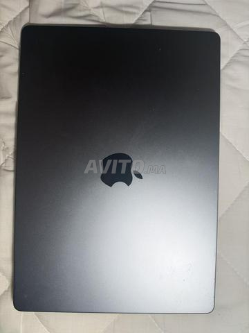 MacBook Pro M3, Batterie 99%