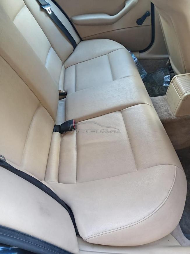 BMW Série 316i Essence Manuelle 2001