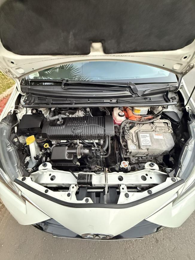 Toyota Yaris hybrid