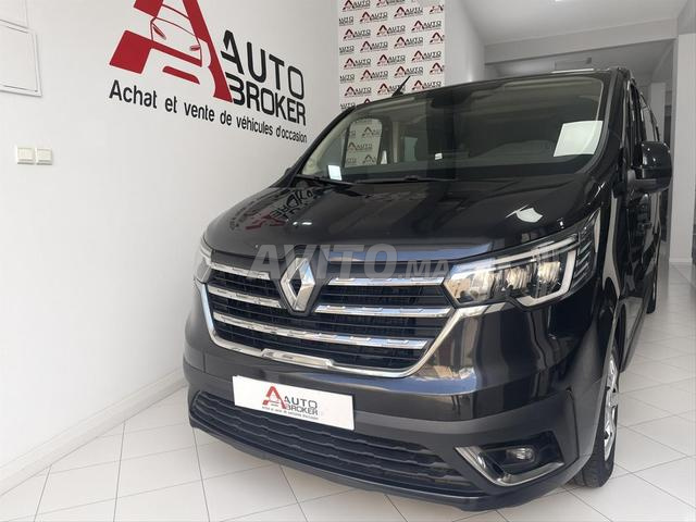 Renault Trafic Diesel Manuelle 2022 à Casablanca - 2