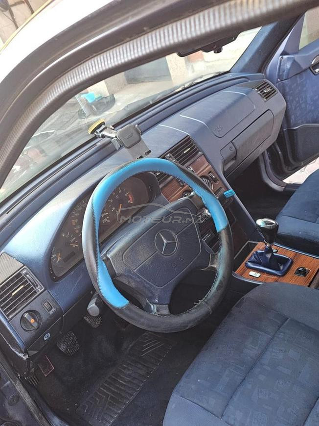 Mercedes-Benz 220 Diesel Manuelle 1997