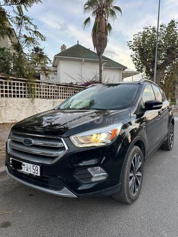 Ford Kuga Diesel Manuelle 2017 à Kénitra - 2