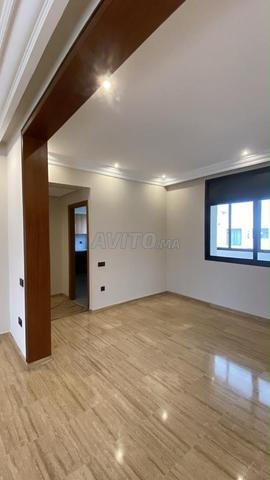 Appartement Spacieux Entièrement Rénové à Racine - 2
