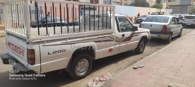 Mitsubishi Pick Up Diesel Manuelle 2000 à Salé