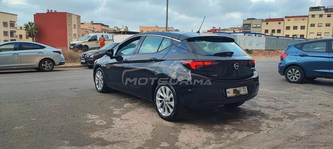 Opel Astra 2017 automatique tout options 