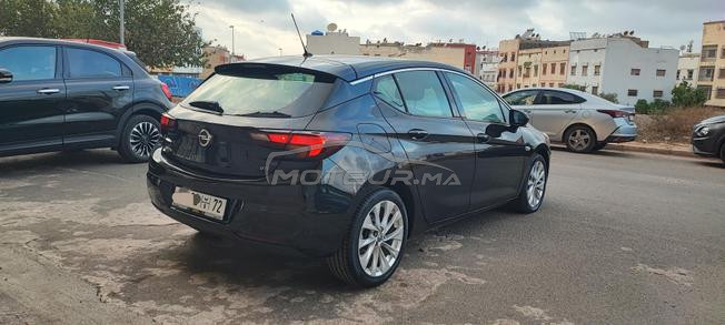 Opel Astra 2017 automatique tout options 
