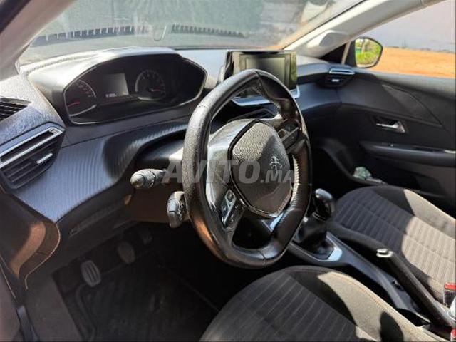 Peugeot 208 Diesel Manuelle 2022 à Casablanca