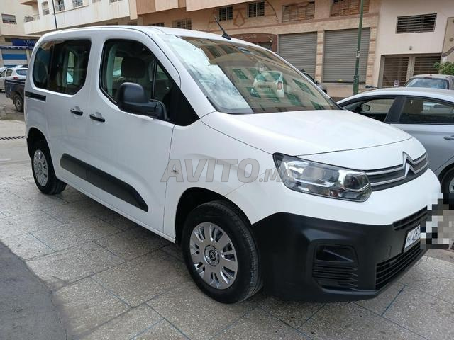 Citroën Berlingo Diesel Manuelle 2021 à Meknès - 2