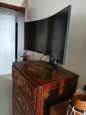 شاشة كمبيوتر منحنية 33 بوصة - 2