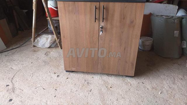 Fabrication de comptoirs et de bureaux de direction - 2