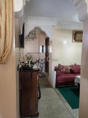 apparemment à vendre  - 2