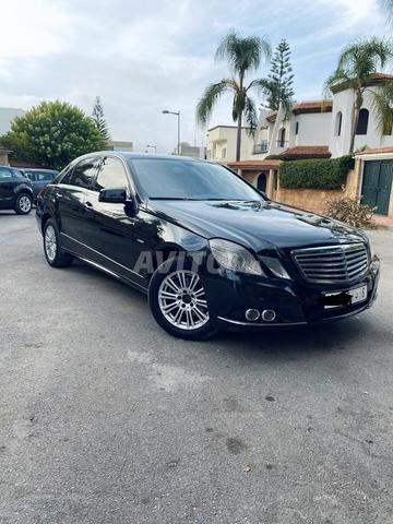 Mercedes E220 - 2