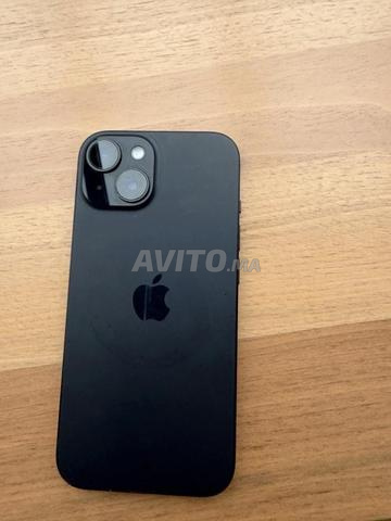 iPhone 15 128 Go - 2