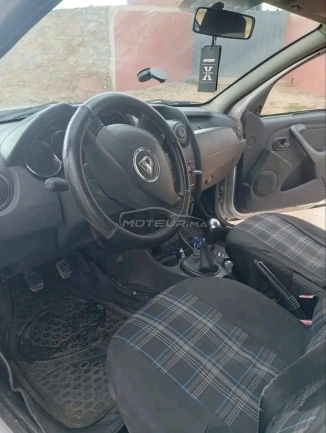 سيارة دوستر للبيع 