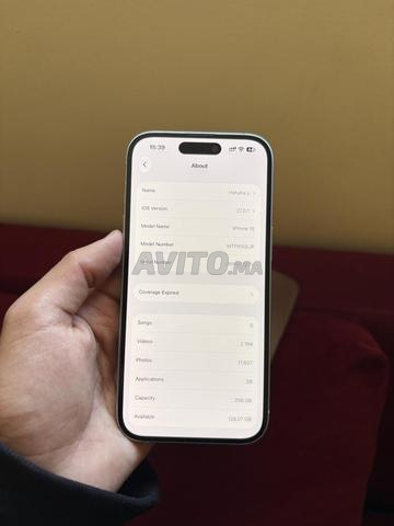 iPhone 15 256Go officiel - 2