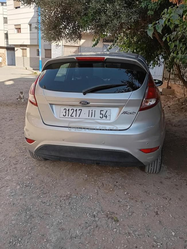 سيارة فورد فيستا 