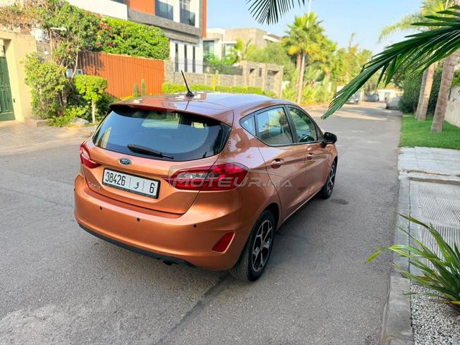 FORD FIESTA (Premier main)