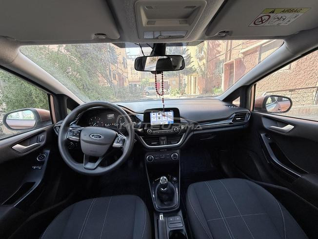 FORD FIESTA (Premier main)