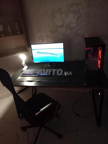 i5-13400F RX 7600 8GB 16GB RAM 1TB SSD Écran 180Hz - 2