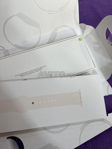 Apple Watch Series 11 42MM neuf Or Rose - 2