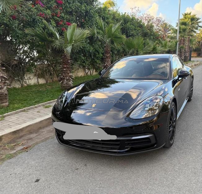 Porsche Panamera 4