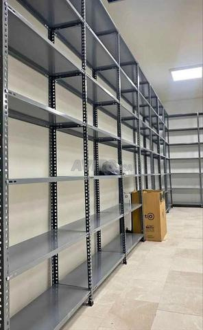 📦 Étagères métalliques de stockage – Étagères métalliques robustes et solides