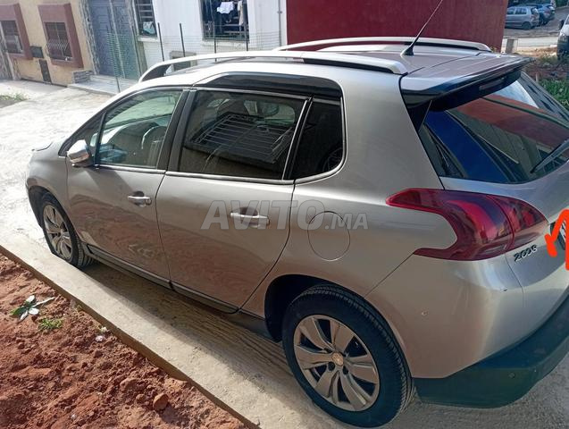 Peugeot 2008 - 2