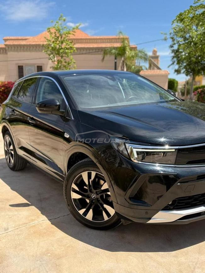 OPEL GRANDLAND X